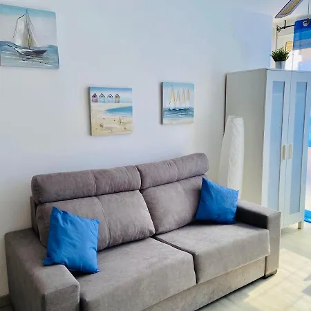 Estudio En Urbanizacion Tres Caballos, Playamar Apartment