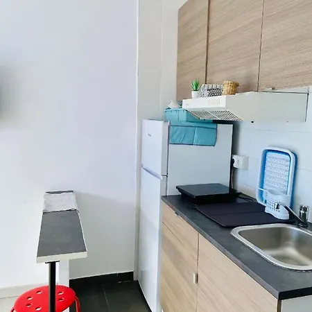 Estudio En Urbanizacion Tres Caballos, Playamar Torremolinos